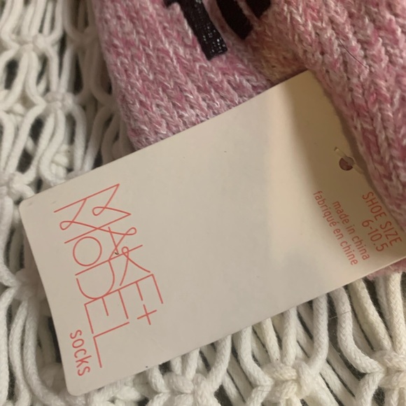 Make + Model - Picture 3 of 7